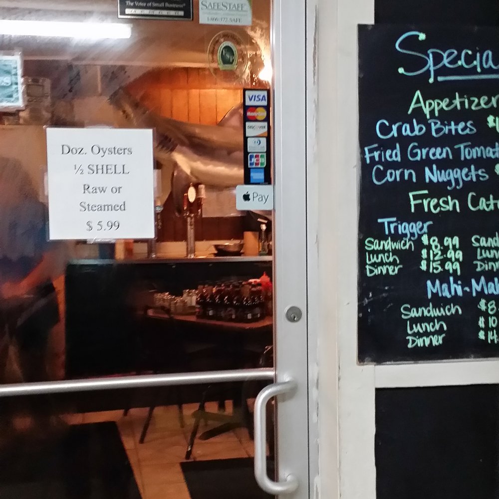 Seafood Kitchen - $6 for a dozen fresh oysters. .. $7 for half pound of big fresh boiled shrimp. Crab burger is  great..big crab cake. - Seafood Near Me - Atlantic Beach, Florida
