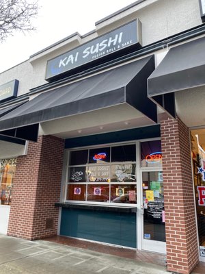 Kai Sushi Fusion Roll &Sake by null