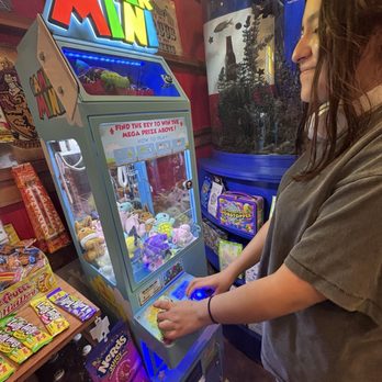Rocket Fizz Ventura - Candy Stores Near Me - Ventura, California
