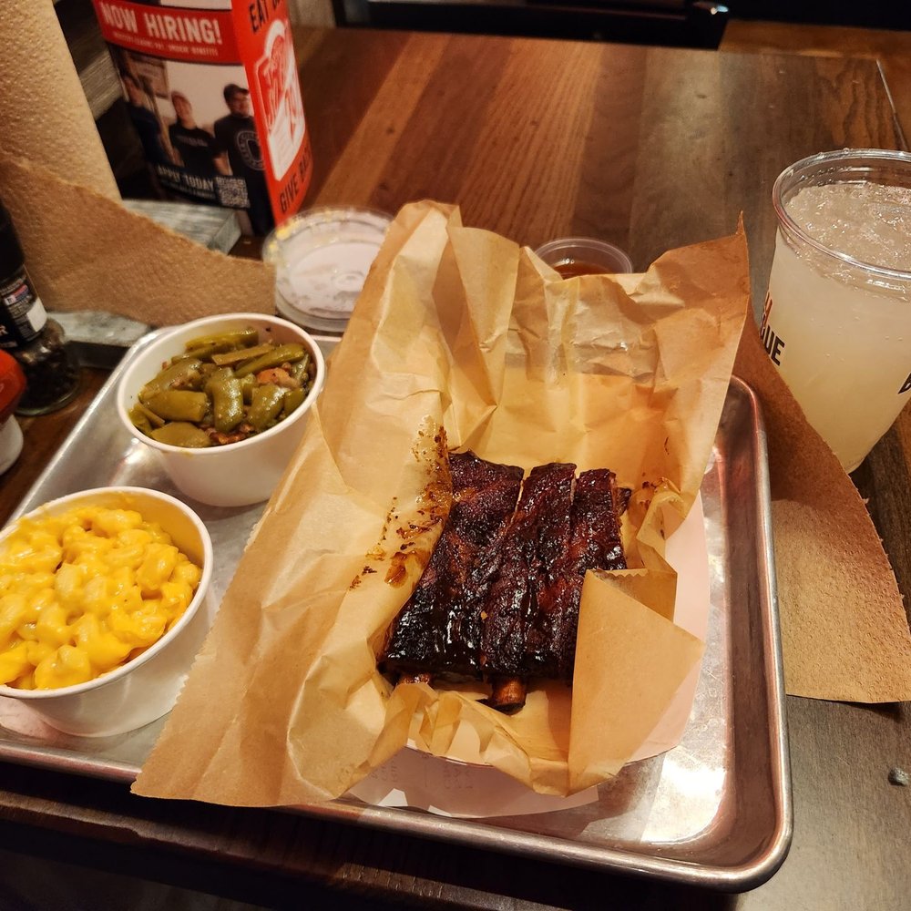 City Barbeque - 3 ribs, Mac and cheese, green beans, lemonade - Barbeque Near Me - Portage, Michigan City Barbeque - 3 ribs, Mac and cheese, green beans, lemonade - Barbeque Near Me - Portage, Michigan