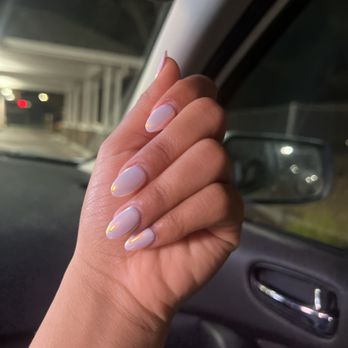 Gem Nail Spa - Nail Salons Near Me - Windsor, California