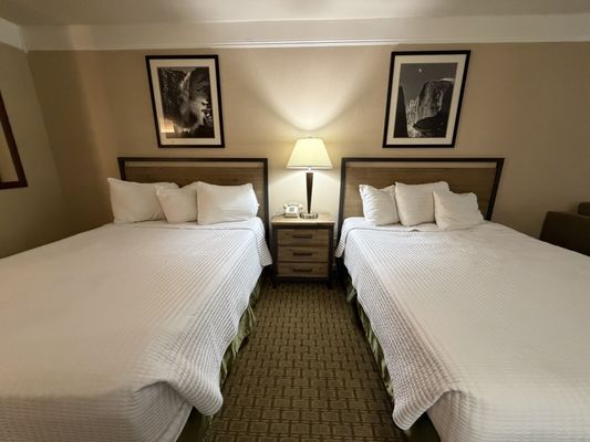 Yosemite Cedar Lodge by null