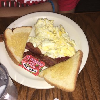 Quality Inn San Angelo - 2 eggs and toast with bacon breakfast - still sad - Hotels Near Me - San Angelo, Texas Quality Inn San Angelo - 2 eggs and toast with bacon breakfast - still sad - Hotels Near Me - San Angelo, Texas