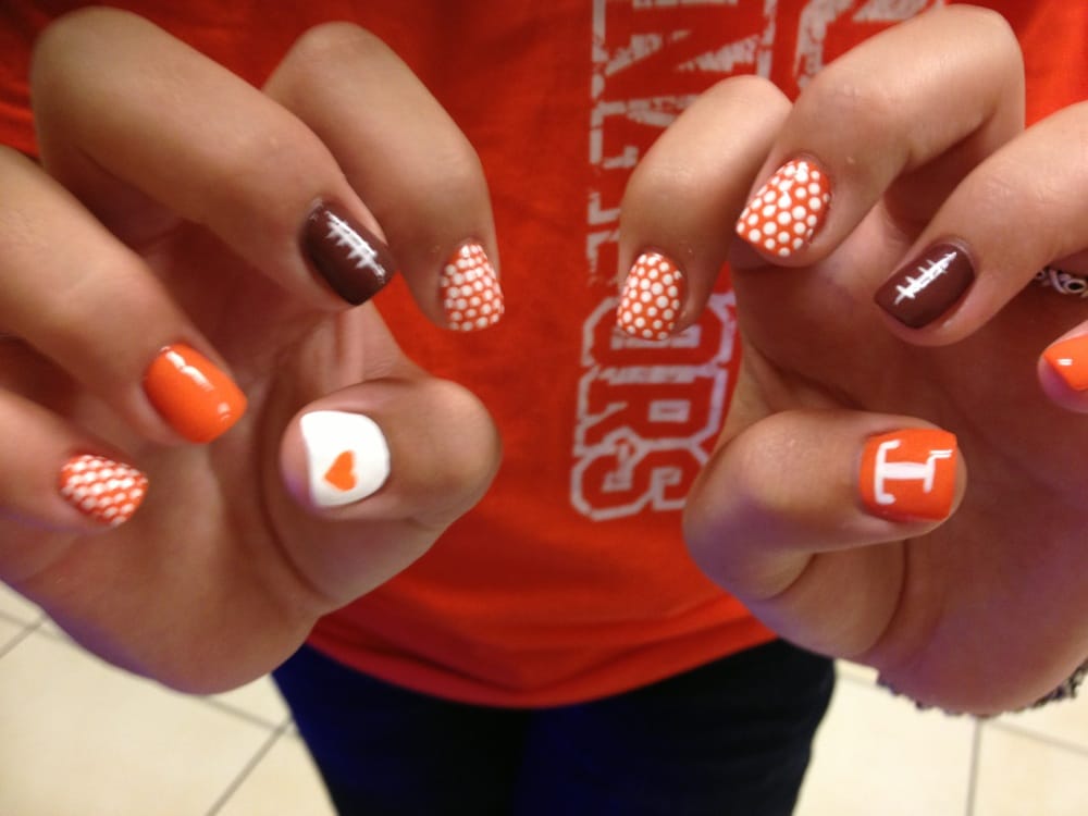 SEQUOIA NAILS Updated October 2024 17 Photos & 14 Reviews 114