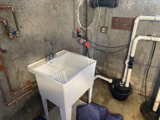 Magnolia Plumbing, Heating and Gas fitting Logo