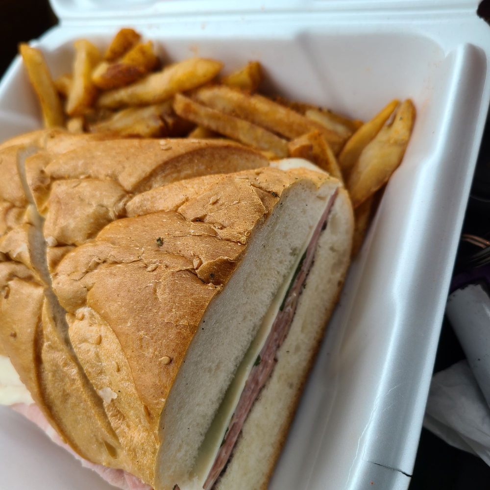 HORSESHOE PUB & RESTAURANT 125 Photos & 408 Reviews 29 South St