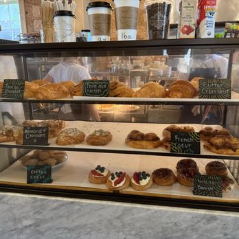 CommonWealth Coffeehouse & Bakery - Amazing pastries - Coffee & Tea Near Me - San Antonio, Texas CommonWealth Coffeehouse & Bakery - Amazing pastries - Coffee & Tea Near Me - San Antonio, Texas