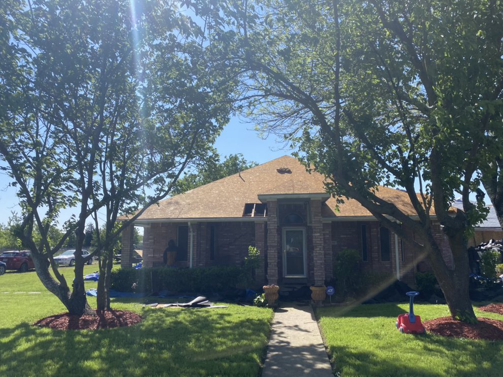 Slide of Docs Residential Roofing