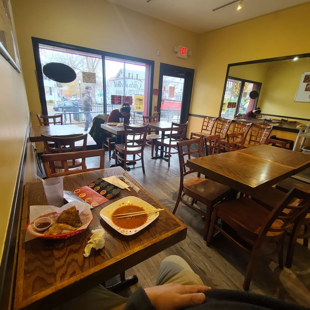 Lili's Restaurant - Love the small Asian diner feel - Chinese Near Me - Amherst, Massachusetts