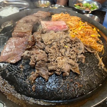 Honey Pig Korean BBQ - Kalbi, bulgugi & bean sprouts - Korean Near Me - Annandale, Virginia Honey Pig Korean BBQ - Kalbi, bulgugi & bean sprouts - Korean Near Me - Annandale, Virginia