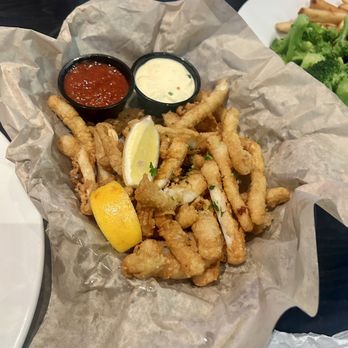 ZONE 8 SPORTS BAR & GRILL - Updated October 2025 - 852 Photos & 429 ...