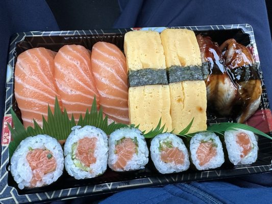 Sushi City by null