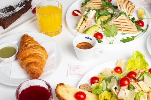 Cappuccino Grand Café - Mitte by null