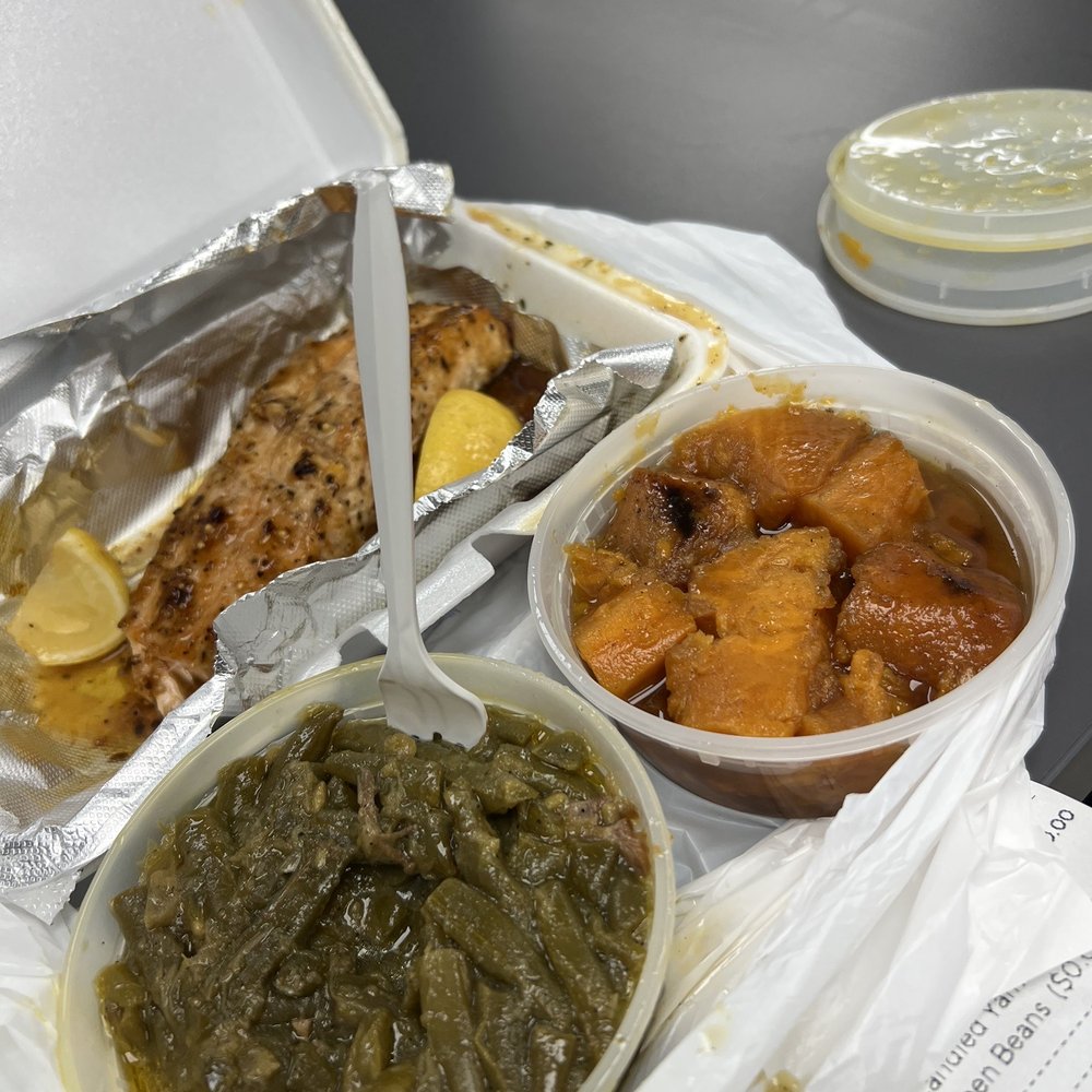 BBQ Central - Grilled Salmon Dinner - Barbeque Near Me - Detroit, Michigan BBQ Central - Grilled Salmon Dinner - Barbeque Near Me - Detroit, Michigan