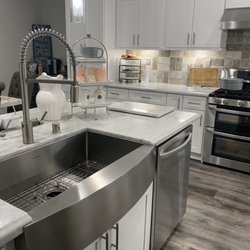 101 Granite Prefab & Counter Tops