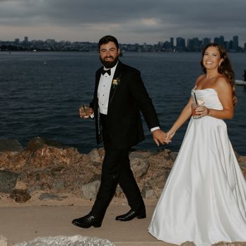 Desert Born Studios - Photographers Near Me