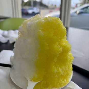 Shimazu Shave Ice - This is a keiki (kid) size!!! - Shaved Ice Near Me - Honolulu, Hawaii Shimazu Shave Ice - This is a keiki (kid) size!!! - Shaved Ice Near Me - Honolulu, Hawaii