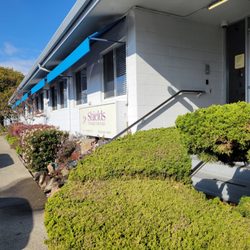 Shields Nursing Center - Entrance