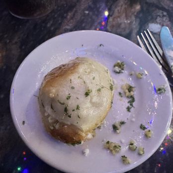 Antonio's Pizza - Garlic knots - Pizza Near Me - Fort Lauderdale, Florida