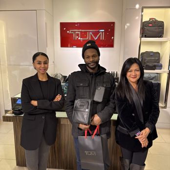 Tumi - Karrell, Ronald, and Dalal - Luggage Near Me - Schaumburg, Illinois