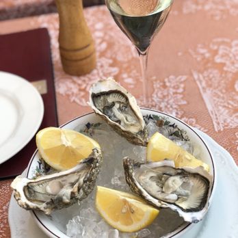 Ritorno al Passato - Oysters as a starter - Italian Near Me - Rome, RM Ritorno al Passato - Oysters as a starter - Italian Near Me - Rome, RM