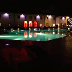 Magnificenza - Pool at night