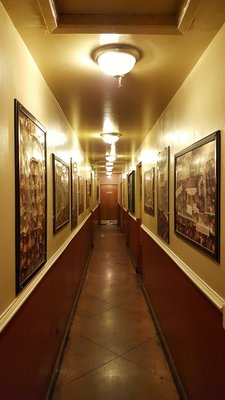 Huntridge Tavern by null