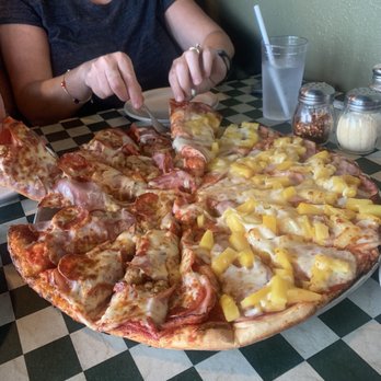 Glory Days Pizza - Half Hawaiian half pepperoni. - Pizza Near Me - Burns, Oregon