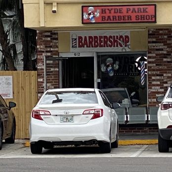 Hyde Park Barber Shop - Storefront - Barbers Near Me - Tampa, Florida Hyde Park Barber Shop - Storefront - Barbers Near Me - Tampa, Florida
