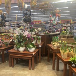 Kroger - Great flower department