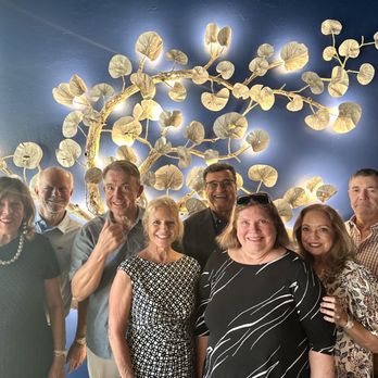 Amber Cove Restaurant - Our fun group - Seafood Near Me - Naples, Florida