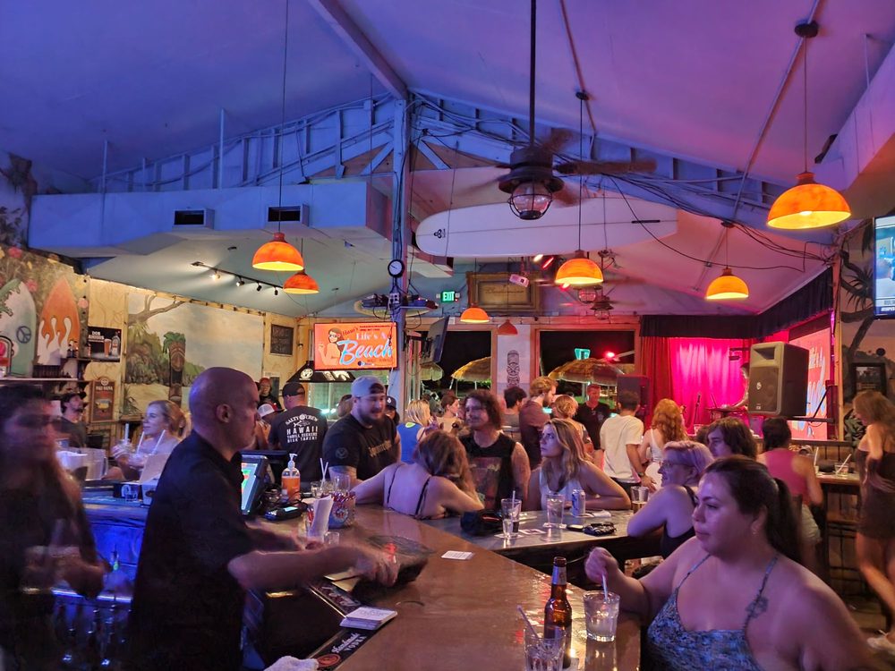 Haui's Life's a Beach 