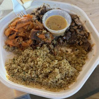 sweetgreen - Healthy Salads, Wraps, and Bowls - Salad Near Me - Sacramento, California