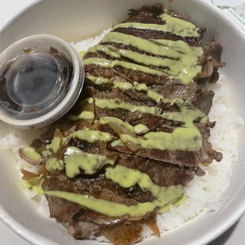 Teppanyaki Farmer - Top view of ribeye & onion bowl (with wasabi sauce) - Teppanyaki Near Me - Honolulu, Hawaii Teppanyaki Farmer - Top view of ribeye & onion bowl (with wasabi sauce) - Teppanyaki Near Me - Honolulu, Hawaii