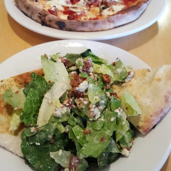 Bricks Neapolitan Pizza - Lunch! - Pizza Near Me - Hudson, Wisconsin Bricks Neapolitan Pizza - Lunch! - Pizza Near Me - Hudson, Wisconsin