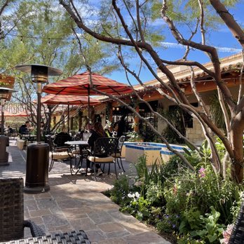 Schmooze - Beautiful courtyard - Coffee & Tea Near Me - Scottsdale, Arizona Schmooze - Beautiful courtyard - Coffee & Tea Near Me - Scottsdale, Arizona