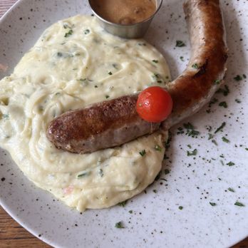 Café Madame - Breakfast & Brunch Near Me - Paris, 75