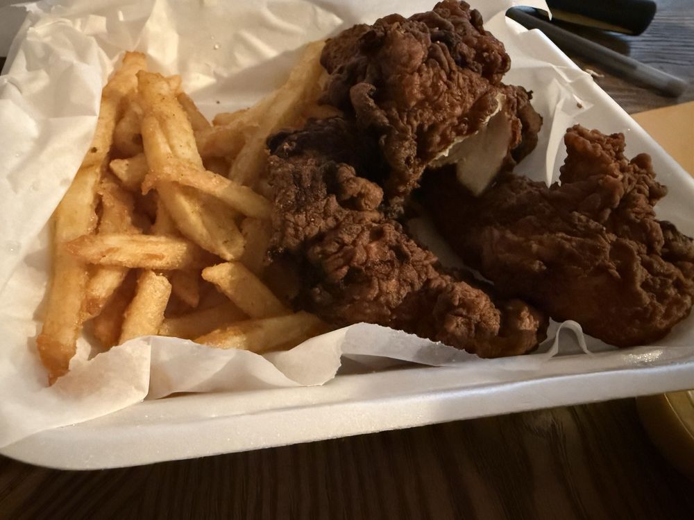 Fried Tater Cafe Logo