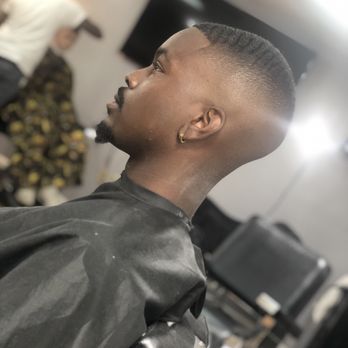 Finest Cuts - Skin fade by Toren the female barber 2408480795 - Barbers Near Me - Gaithersburg, Maryland