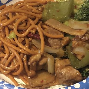 Mr You Express Chinese Food - Chow Mein; Kung Pao Chicken; - Chinese Near Me - Riverside, California