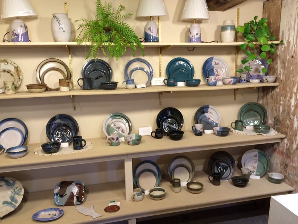 CATOCTIN POTTERY Updated August 2024 3205 Poffenberger Rd