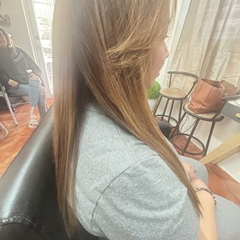 Ibeliz Salon - Hair Salons Near Me - Betances, Puerto Rico