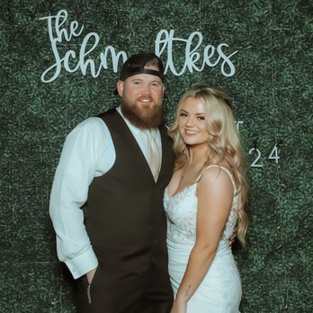 PicBooth AZ - Photobooth wedding groom bride - Photo Booth Rentals Near Me PicBooth AZ - Photobooth wedding groom bride - Photo Booth Rentals Near Me