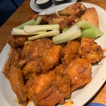 Glory Days Grill - Wings - American Near Me - Burke, Virginia