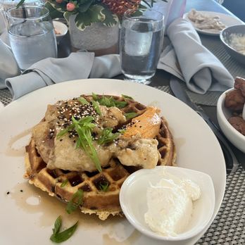 Café Modern - Korean Chicken and Korean Fried Chicken & Waffle - Breakfast & Brunch Near Me - Fort Worth, Texas