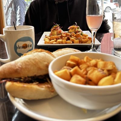 Brunch. by null