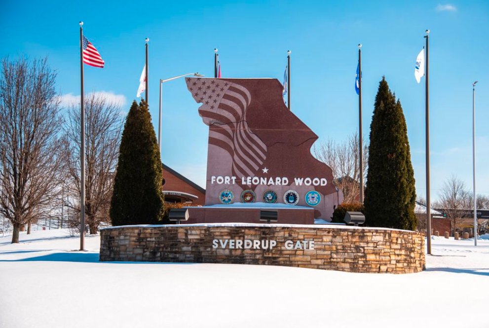 STL SHUTTLE SERVICE Updated October 2024 Fort Leonard Wood