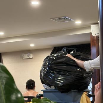 Wu's Dynasty - Taking trash out while eating?! - Dim Sum Near Me - New York, New York