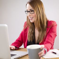 French Lessons Paris with Caroline - The French Class - Business French lessons for professionals online