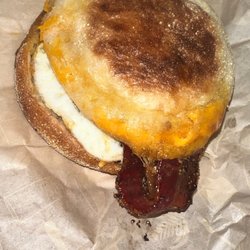 Kaldi’s Coffee - Bacon egg sandwich   @hybrideater